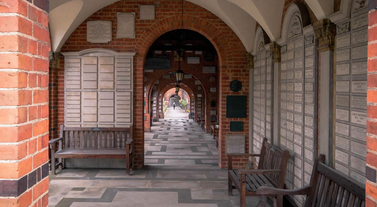 Golders Green Crematorium