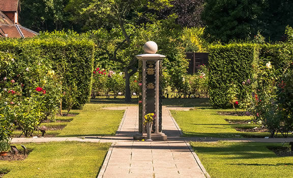 Woking Crematorium Garden